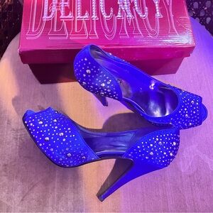 Delicacy Diamond Studded heels (Gently worn)